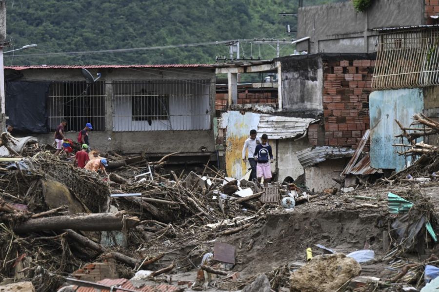 Fotos: trágico deslave en un pueblo de Venezuela dejó decenas de muertos y desaparecidos