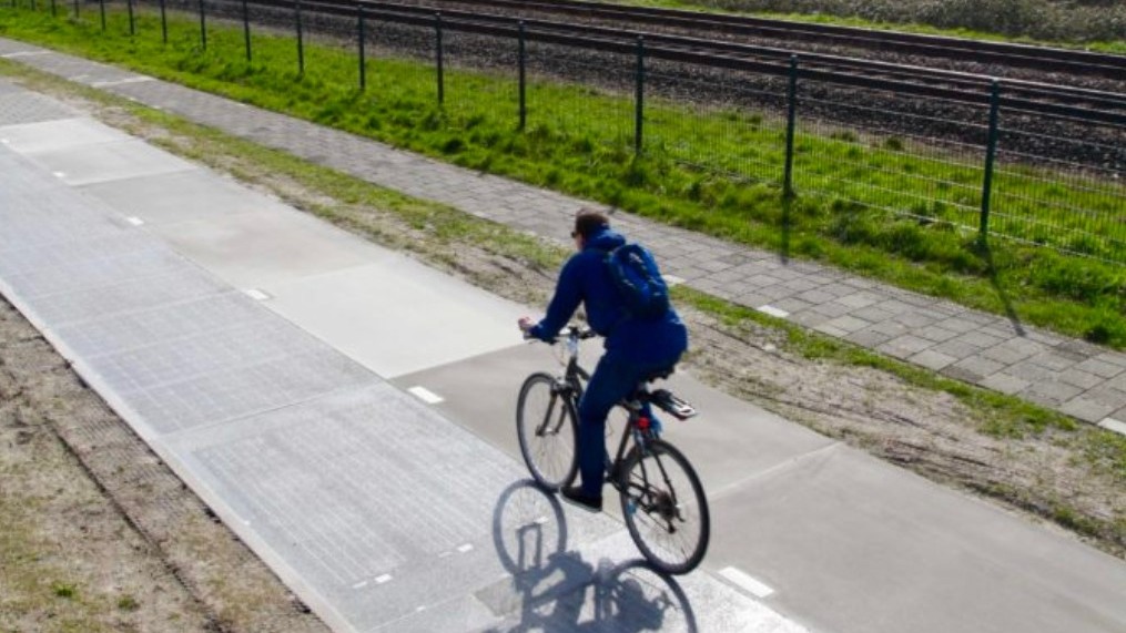 Estas tecnologías se han implementado en diversos países que tienen un uso de la bicicleta constante como Países Bajos (2014) o en Alemania (2018).